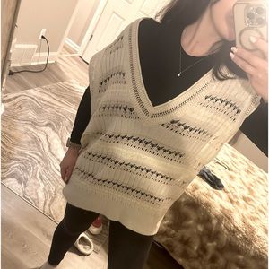 Zara V-Neck Ivory Crochet ￼ Loose Fit Sleeveless Sweater